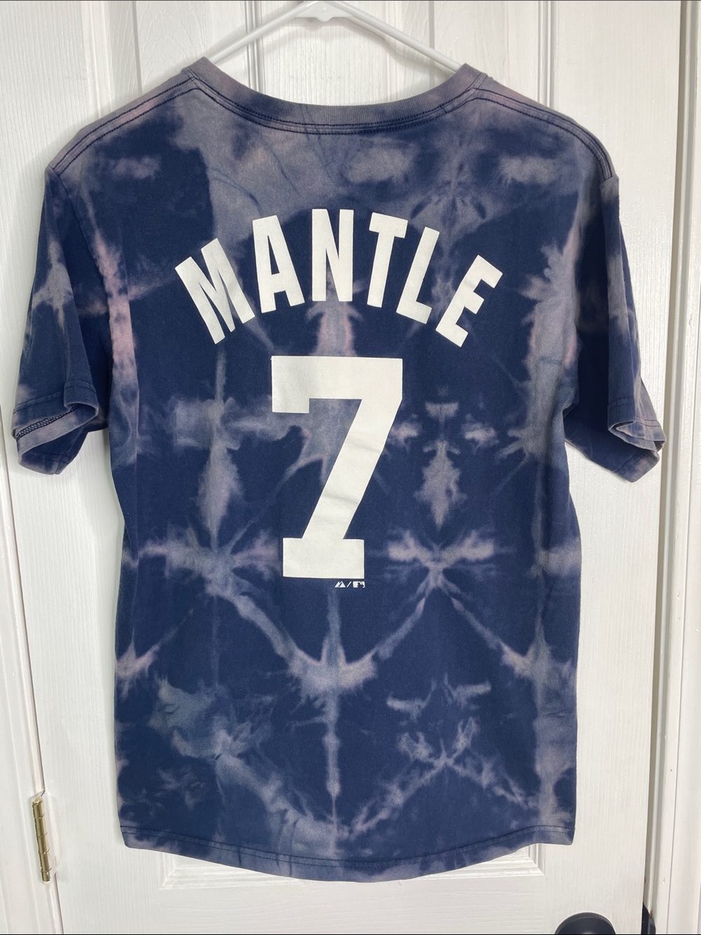 Mickey Mantle Majestic tie dye blue/gray Navy Tee with white Logo